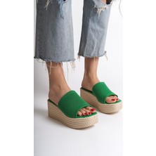 Marla Dolgu Topuklu Ortopedik Taban Hasır Görünümlü Triko Kadın Terlik  Tkt - Yeşil