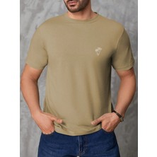 Erkek Bej Bisiklet Yaka Göğsü Palmiye Baskılı T-Shirt