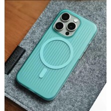 Berkey Line Apple Iphone 16 Serisi Magsafe Silikon Kılıf