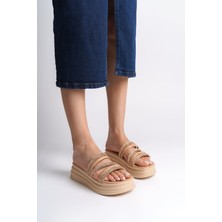 Joy Ayakkabı Joy Kadın Günlük Terlik Ortopedik Taban ve Kaymaz Özelliklerle Ten Renkli Tasarım