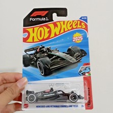 Hot Wheels Mercedes-Amg Petronas F1 Team Diecast Araba - Uzun Kart 2025 Track Aces Seri