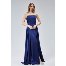 Kadın Abiye ve Mezuniyet Taşlı Drape Detaylı Yırtmaçlı Straplez Saten Abiye Elbise