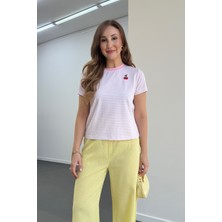Pembe Kiraz Nakışlı Çizgili Tshirt