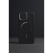 iPhone 16 Pro Max Premium Slim Carbon Siyah Magsafe Destekli Koruyucu Kılıf
