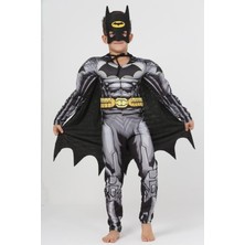 Miniğimin Cicileri Btmn Pelerinli Maskeli Kaslı Erkek çocuk kostüm - Gri