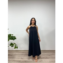 Boyundan Bağlamalı Büzgülü Elbise