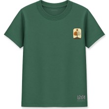 Mevsim Ağacı Tasarımlı Yeşil Basic Tişört