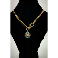 Gold Renk Zincir Figürlü Kararmaz Özel Tasarım Kolye