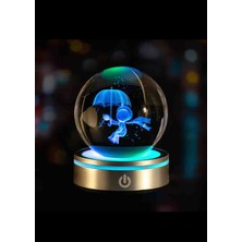 Kendi Etrafında Dönebilen Işıklı Kristal Cam Kar Küresi Usb’li 3D Lazer Tasarım LED Küre Lamba Renkli Dokunmatik Power Tuşlu Yeni Nesil Dekoratif Hediyelik Set