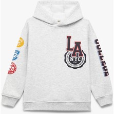 Koton Gri Renkli Baskılı Uzun Kollu Kapşonlu Sweatshirt Erkek Çocuklar İçin Eğlenceli Tasarım