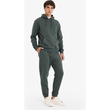 DeFacto Regular Fit Beli Bağcıklı Cepli Paçası Lastikli Şardonlu Basic Düz Jogger Eşofman Altı E6326AX25AU