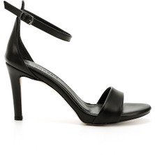 GÖNDERİ Kadın Siyah  Bilekten Bağlı Platformlu İnce Topuklu Sandalet