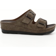 GÖNDERİ Kadın Vizon  Tokalı Dolgu Topuk Comfort Terlik