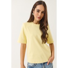 Shade Kadın Bisiklet Yaka Vatkalı Pamuklu Basic T-Shirt