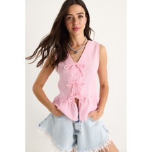 Kadın V Yaka Fiyonk Detaylı Müslin Peplum Bluz G-