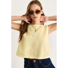 Kadın Kolsuz Keten Bluz  -