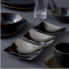 Beyaz Dikdörtgen Servislik, Şık ve Kullanışlı Ev Gereçleri