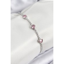 Pirinç Zirkon Taşlı Pembe Kalp Model Gümüş Renk Kadın Bileklik