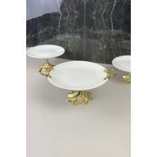 Altın Detaylı Ayaklı Porselen Servis Tepsisi, Şık Sunumlar Için Ideal.