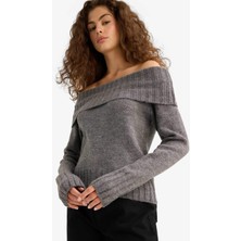 DeFacto Slim Fit Dar Kesim Açık Omuz Triko Kazak E8345AX25WN