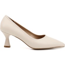 GÖNDERİ Kadın Krem  Sivri Burun Kadeh Ökçe Stiletto