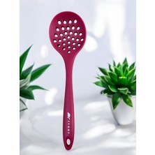 Yüksek Sıcaklığa Dayanıklı Silikon Kevgir 26 Cm, Pembe Renk