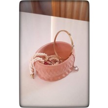 El Yapımı Kahverengi Beton Makyaj ve Takı Organizeri, Şık ve Fonksiyonel Seçenek