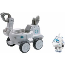 Harika Kanatlar Astra ve Ay Aracı