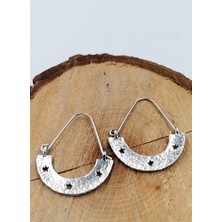 Gümüş Renk Sallantılı Küpe