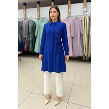 25210 Önü Gizli Düğmeli Yandan Taş Detaylı ve Bağlamalı Şık Gömlek Tunik #05-25#