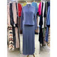 25139 Hakim Yaka Önü Yarım Fermuarlı Kenarları Göğüs Altından Alt Kısma Kadar Taşlı Eteğin Beli Lastikli Piliseli Spor Etekli Takım #03-25#