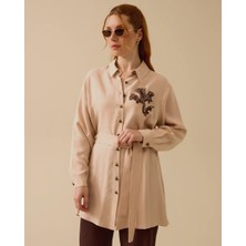 1023 Önden Düğmeli Göğsü Nakış Detaylı Pamuklu Günlük Gömlek 10002421211023 #06-25#