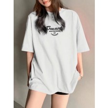 Asyahsap Thousand Baskılı Oversize Bisiklet Yaka T-Shirt - Beyaz