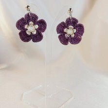 Crystal Atelier El Yapımı Örgü Çiçek Küpe | Bohem ve Vintage Stil Kadın Takı Modelleri | El Yapımı Örgü Çiçek Küpe | Yazlık, Hafif, Antialerjik Kadın Küpe Modelleri | Günlük ve Özel Günler Için Küpe