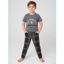 Erkek Çocuk Pamuklu Kısa Kol Pijama Takımı