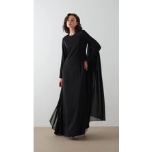 Kolları Pelerin Detaylı Elbise Siyah