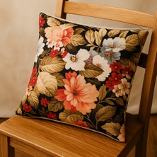 Tropikal Çiçek Desenli Kırlent Kılıfı - Siyah Zemin Turuncu Beyaz Kırmızı Çiçekli, Tela Destekli Overlok Dikişli, Gizli Fermuarlı, , Dekoratif Kılıf