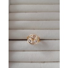 Üç Taşlı Gold Renk Yüzük