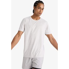 DeFacto Slim Fit Dar Kesim Bisiklet Yaka Çabuk Kuruyan Nefes Alabilen Esnek Kumaş Baskılı Sporcu Kısa Kollu Tişört E9318AX25AU