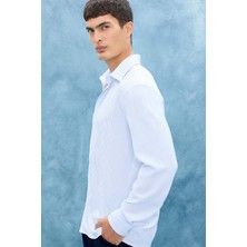 DeFacto Modern Fit Polo Yaka Çizgili Krinkıl Uzun Kollu Gömlek E9053AX25AU