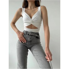 Askılı Sandy Göğüs Bağlamalı Sırt Dekolteli Crop-Bluz
