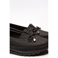 Lady Classy Kadın Anatomik Taban 4 Nokta Ortopedik Kaymaz Siyah Ayakkabı Terletmez Düz Taban