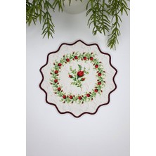 Kırmızı Zarif Gül Desenli Nakış Kenar Kumaş Kokteyl Peçetesi 1 Adet