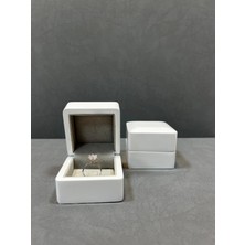 Ahşap Beyaz Renk 5x5 cm Tırnaklı Yüzük Kutusu
