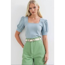 Hazelin Kadın Açık Mavi Kare Yaka Örme Bluz HZL22W-BD104091