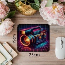 Luluyen Glowing Lensli Eski Camcorder Tasarımı - 19X23 cm 2 mm Dikdörtgen Ithal Baskılı Mouse Pad