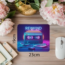 Luluyen Kaset Çalar & Neon Işıklar - 19X23 cm 2 mm Dikdörtgen Ithal Baskılı Mouse Pad