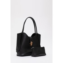 Siyah SHK126 Suni Deri Kilit Detaylı Makyaj Çantalı El,kol ve Omuz Çantası