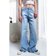 Kadın Buz Mavisi Yüksek Bel Relaxed Fit Jeans