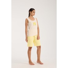 Akbeniz Kadın Beyaz Kurdele Detaylı Sarı Çizgili Şortlu Pijama Takımı